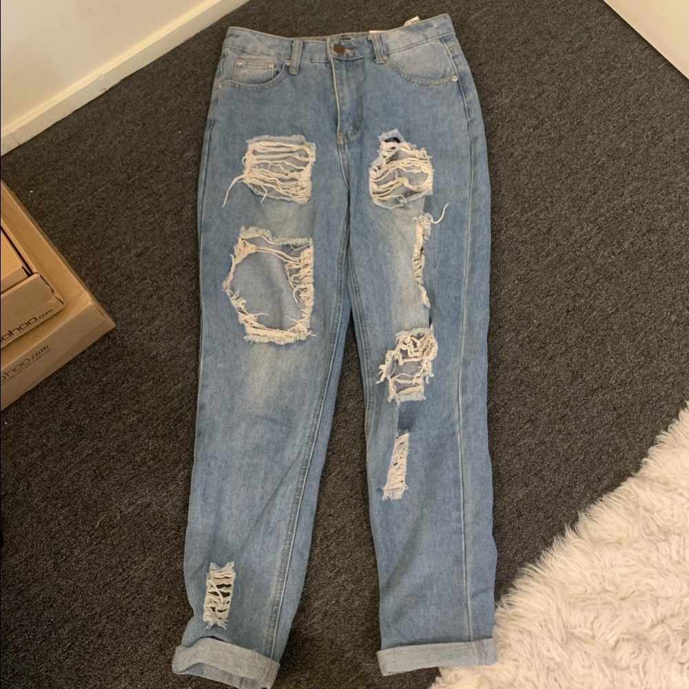 high rise distressed mom jeans